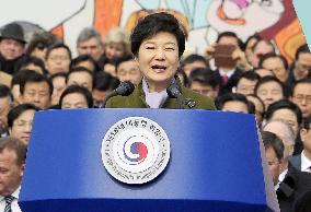 S. Korea's Park expresses readiness to resign before term ends