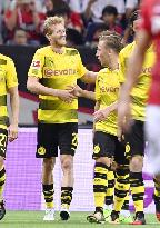 Dortmund edge Urawa in preseason friendly