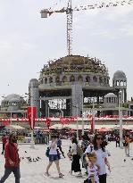 Turkey's giant mosque under construction