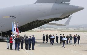 N. Korea returns U.S. soldiers' remains