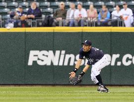 Ichiro plays against Baltimore