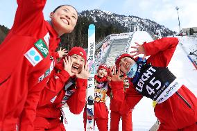 CORRECTED: Takanashi, Ito at World Cup