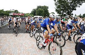 Cycling: pre-Olympic event