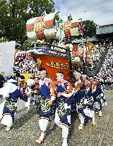 Annual Nagasaki Kunchi Festival begins