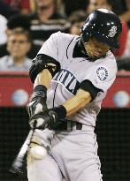 Ichiro goes 3-for-6