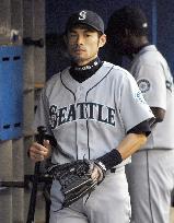 Ichiro held hitless