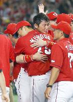 Hiroshima clinches 1st Central League championship since 1991