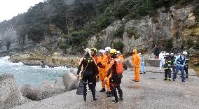 Fishing boat carrying 9 men capsizes off Matsue, western Japan