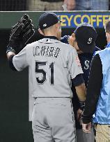 Baseball: A's-Mariners opening series in Japan