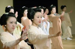 Geisha gather for joint practice of traditional dance