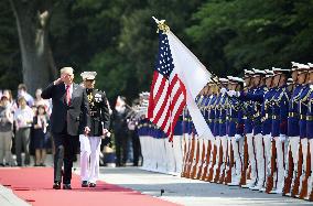 Trump in Japan