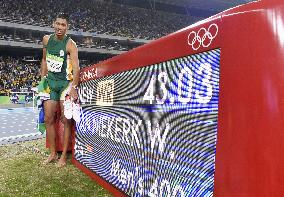 Olympics: Van Niekerk sets world record in men's 400 victory