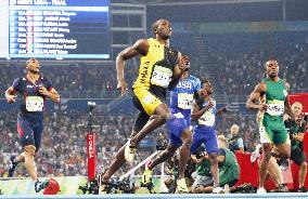 Olympics: Bolt completes unprecedented 100m three-peat