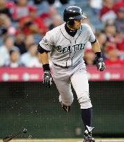 Ichiro one shy of matching career-best hitting streak