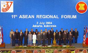 ASEAN Regional Forum begins session in Jakarta