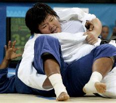 (1)Japan's Tsukada wins Olympic judo