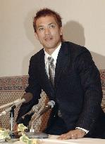 'Little Matsui' to exercise rights as free agent