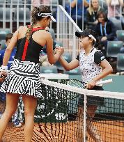 Nara defeated in Roland Garros second round
