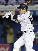 Baseball: Lotte beats Rakuten to secure winning record