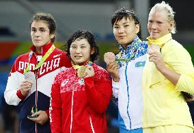 Olympics: Medalists of women's 69-kg wrestling