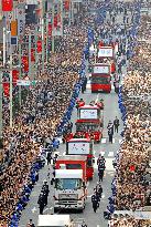 Medalists parade in Tokyo
