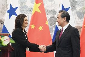 Panama shifts diplomatic recognition to China from Taiwan