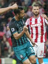 Soccer: Yoshida opens season account in Southampton's loss to Stoke City