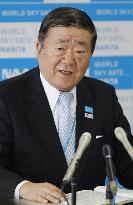 Narita airport president in press conference
