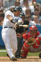 Yankees' Matsui hits season's 4th homer