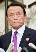 Finance Minister Aso meets with reporters