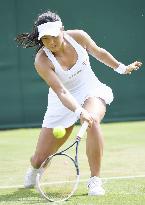 Tennis: Japan's Ozaki beaten in Wimbledon 1st round