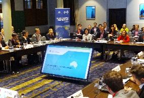 TPP negotiators meet in Sydney to advance trade pact after U.S. exit