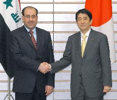 Abe holds talks with Iraqi premier