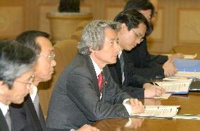 (4)Koizumi-Kim summit talks in Pyongyang