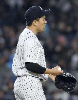 Baseball: Tanaka roughed up by Red Sox