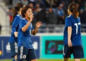 Soccer: Japan beat Jordan
