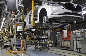 Mazda assembly line