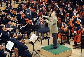 Maazel conducts North Korea's state orchestra