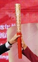 China says Olympic torch to pass through Taiwan, Taipei rejects