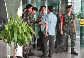 Bomb blast at military hospital in Bangkok injures 21