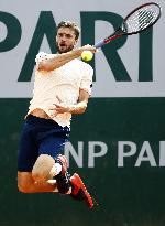 Tennis: Simon at French Open