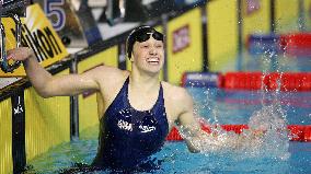 Hoff wins women's 400m individual medley