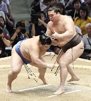 Sumo: Hakuho top Shodai to continue march toward career wins record
