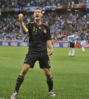 Germany thrash Argentina 4-0