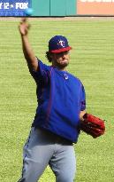 Darvish untroubled after playing catch