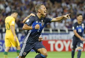 Soccer: Japan's Ideguchi scores goal against Australia in World Cup qualifier