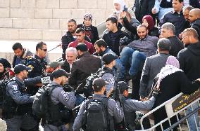 Anti-Trump protests continue in Jerusalem