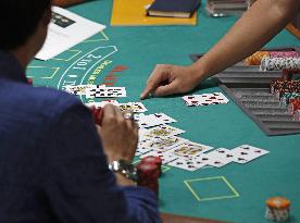 Casino dealer school in Japan