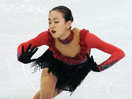 Asada wins women's figure skating silver