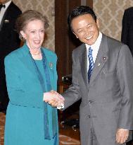 Aso, Beckett meet to discuss cooperation on climate change, N. K